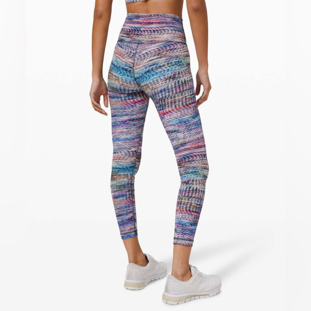 Lululemon Wunder Train High-Rise Tight 25" in Digital Oasis White Multi - Size 4 - Picture 3 of 9